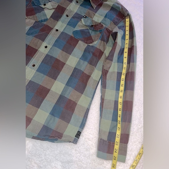 Quiksilver Plaid Button Down Shirt Men’s XL - Picture 6 of 6